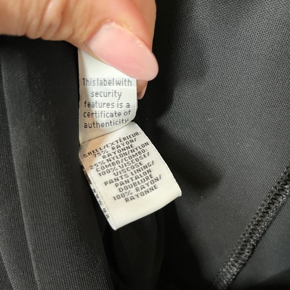 Diane Von Furstenberg DVF Black Tillie Lace Short Romper V Neck Tie Waist 4 - Picture 13 of 15